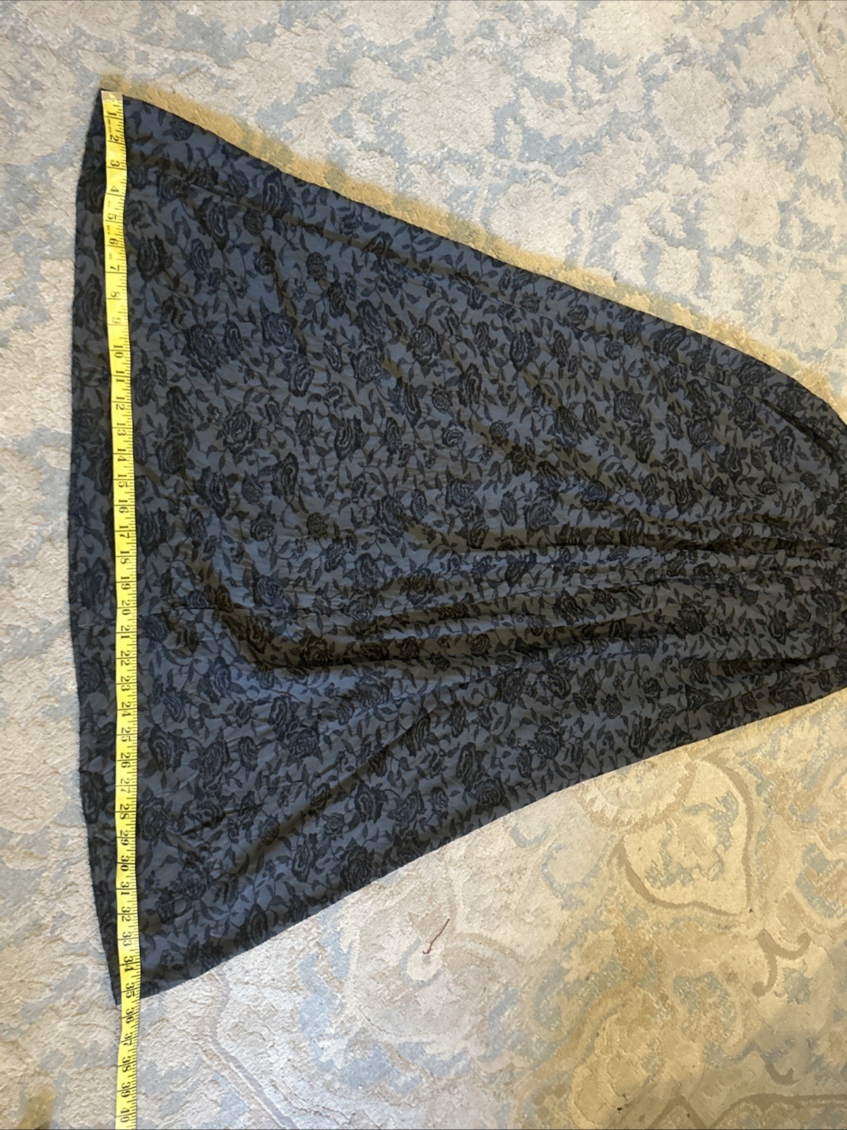 CP Shades Maxi Skirt 90s Gray & Black Jacquard Rose Print Size M Machine Wash