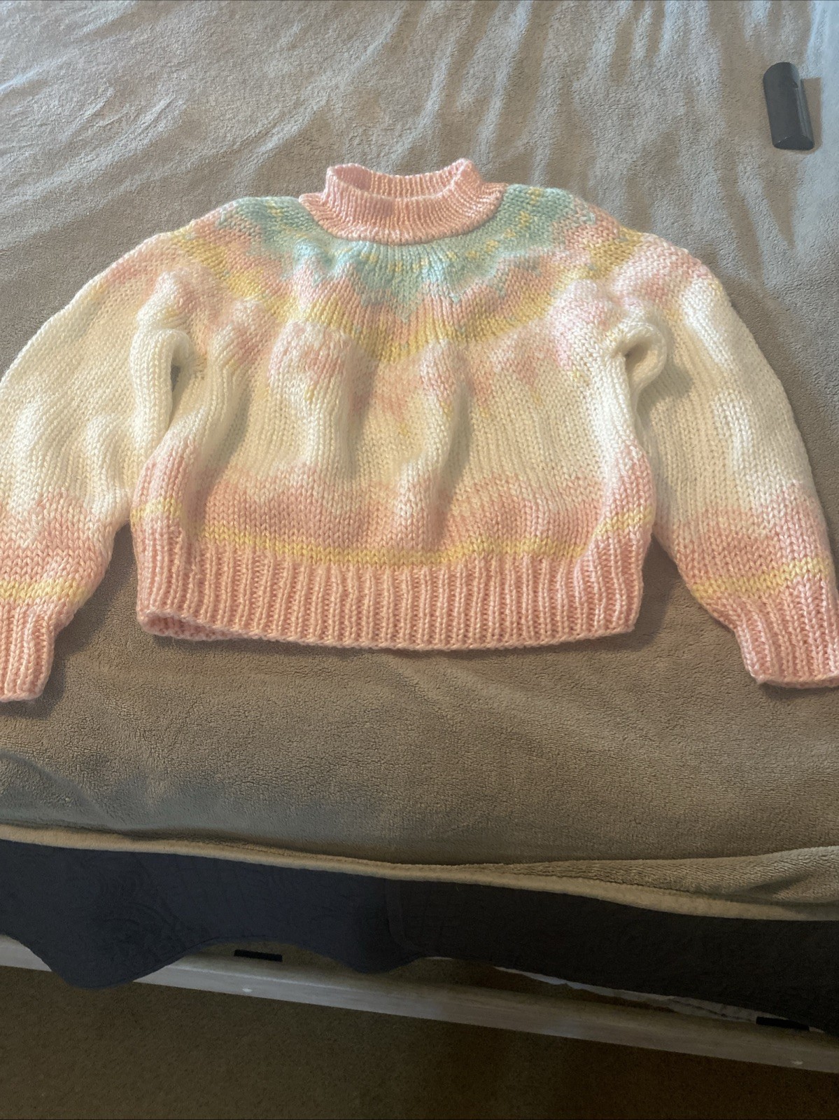 IVY VINTAGE HAND KNIT SWEATER