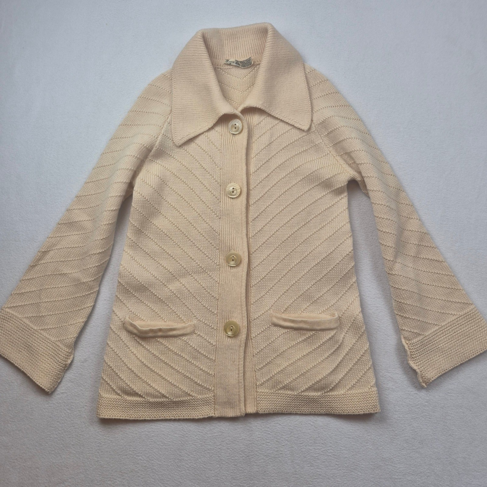 Vintage Norma Della Legge Wool Cardigan Sweater Cream Button Front Size Medium