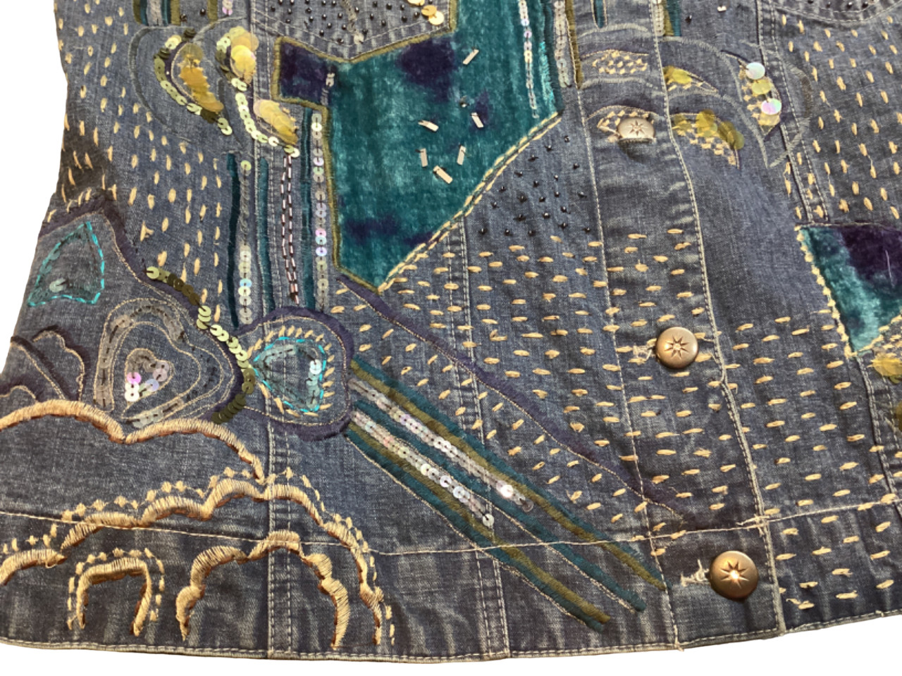 Chico’s Designs Denim Jacket Womens 3 Sequins Embroidery Beaded Boho 80’s Vtg
