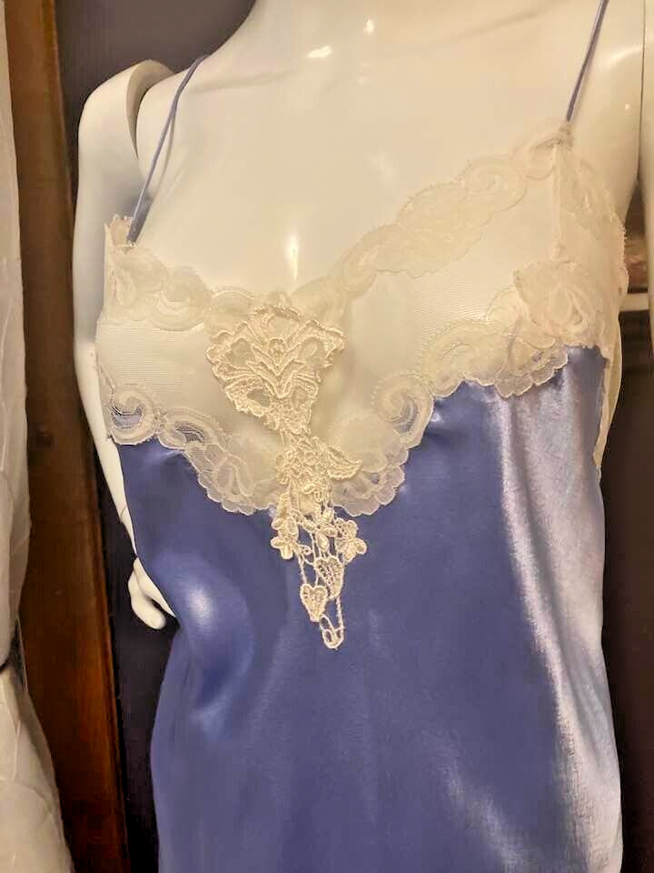 California Dynasty Womens Nightgown Maxi Full Length Blue Satin Lace Vintage