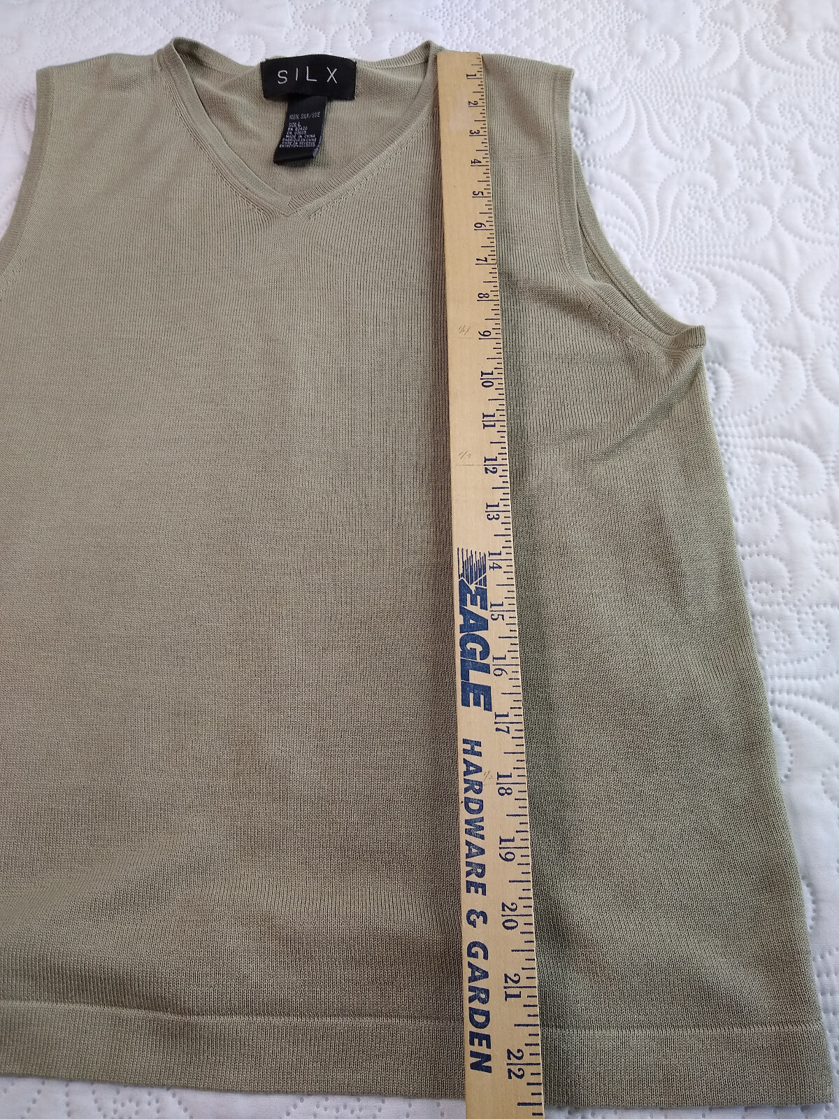 SILX by August Silk Tank Top Women’s L (S) Moss Green Minimalist Luxury Y2k Vtg