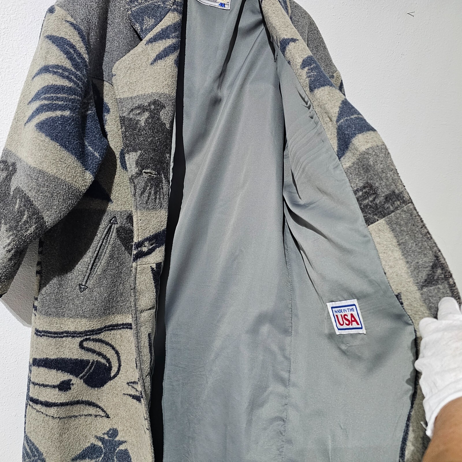 PIONEER WEAR Wool Vintage Coat Southwestern Native American Prints free size