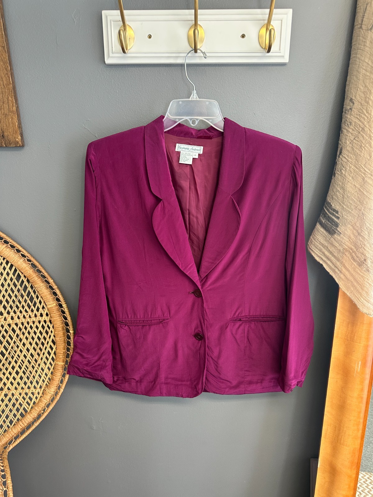 Vintage 100% Silk Stephanie Andrews Womens Size 8 Dress Suit Jacket Magenta 2 Pc