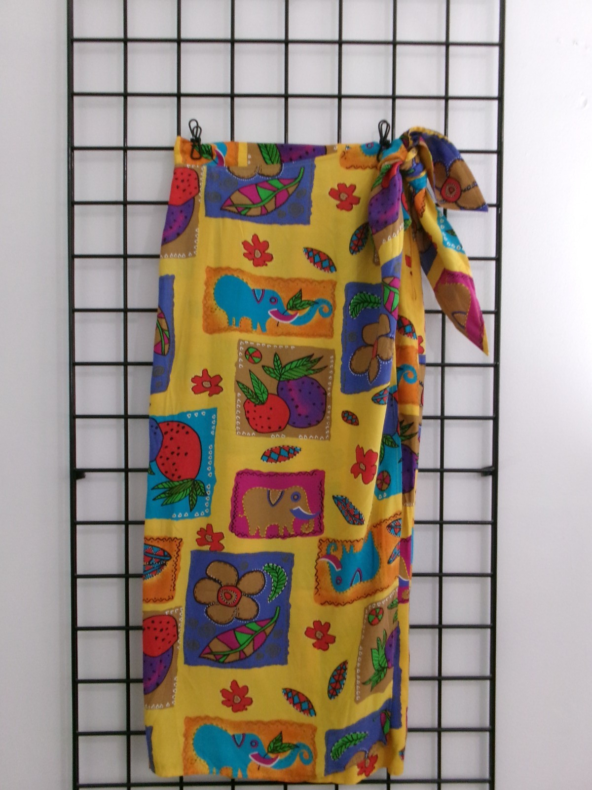 VINTAGE F. L . MALIK / USA 🌸 2 / 4 / 27″ WAIST==BOLD PRINT / WRAP MAXI SKIRT