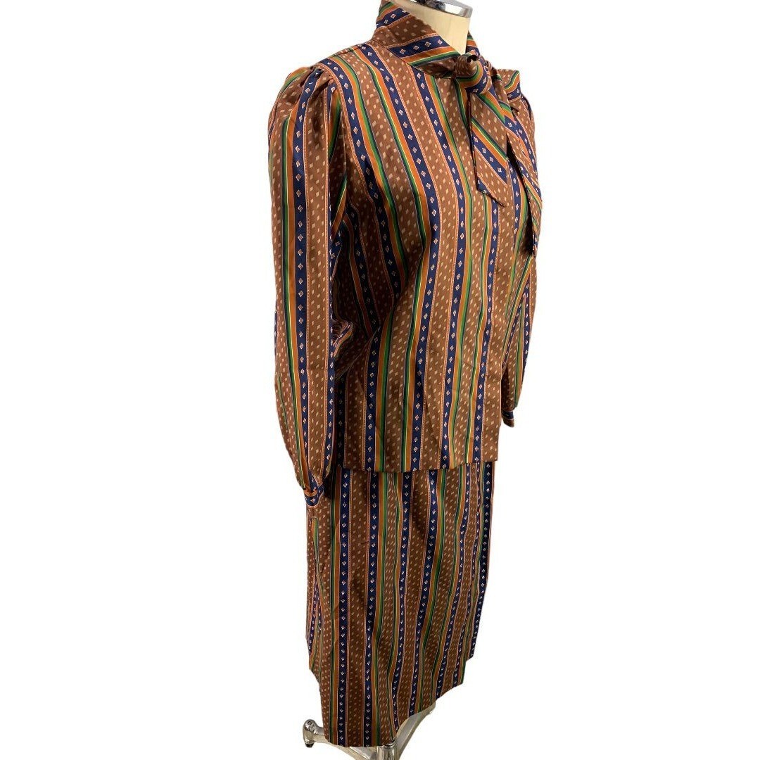 10/12 Petite The Wyndham Collection Women’s Skirt and Blouse Vintage 1980s