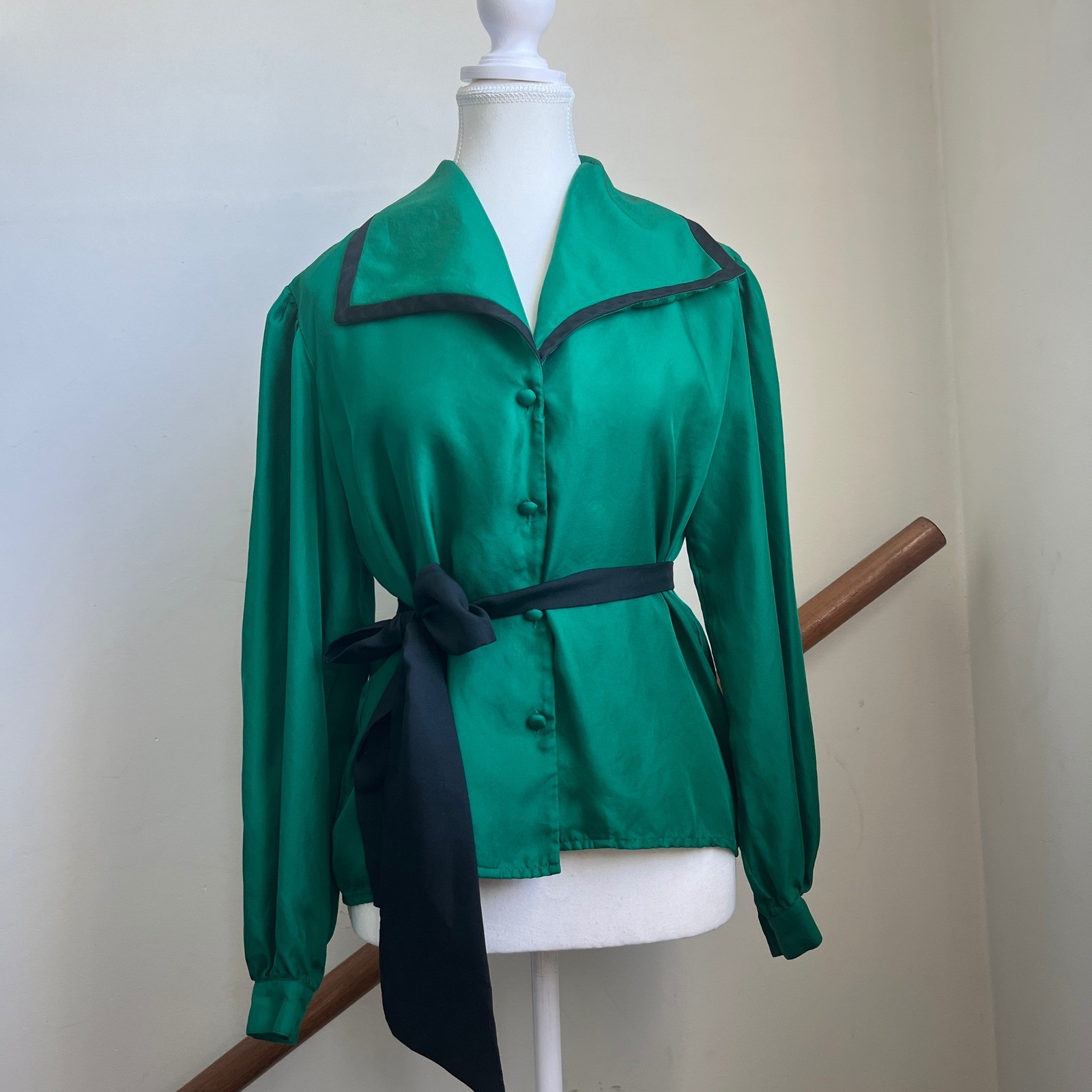 Vintage Frank Young Silk Blouse Emerald Green Scarf Tie Button Up 80s Frenchgirl