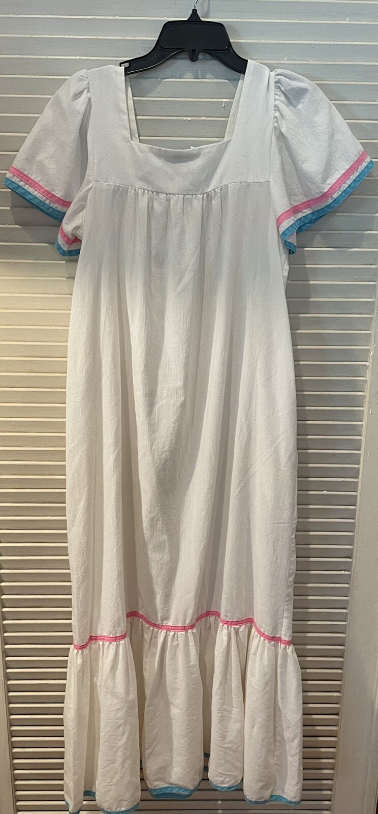 It’s A Charm Dress Womens Medium White Maxi Hippie BoHo Cottagecore USA Vintage