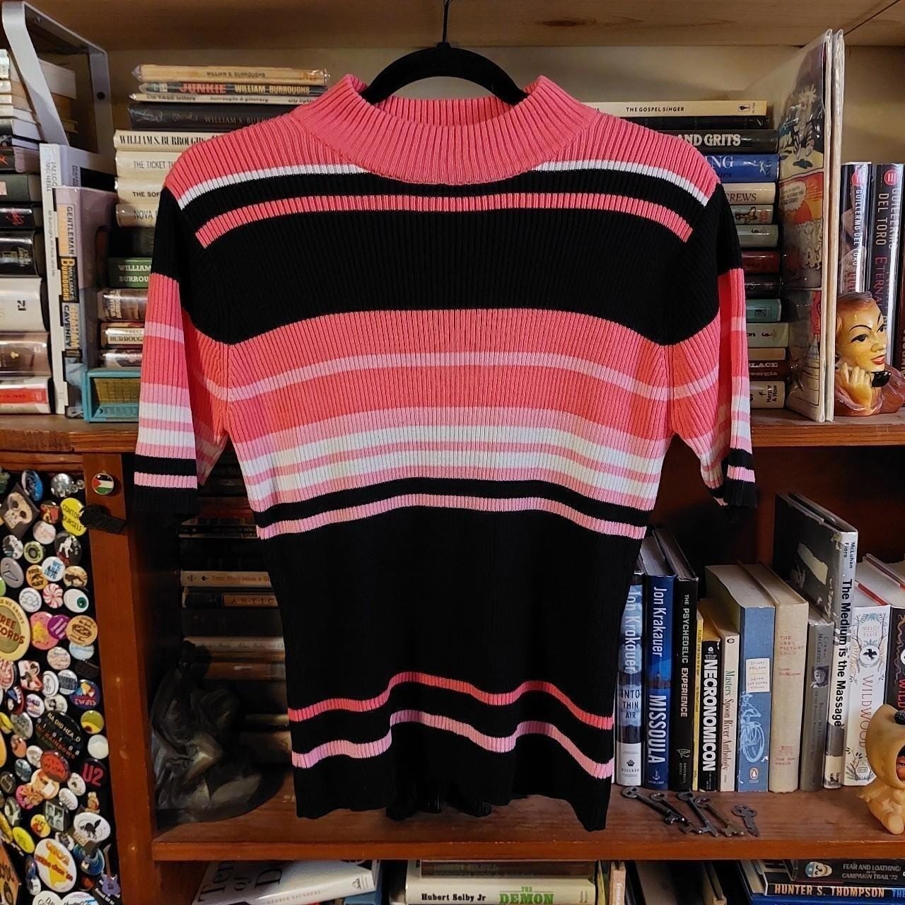 Vintage pink and black short sleeve sweater.