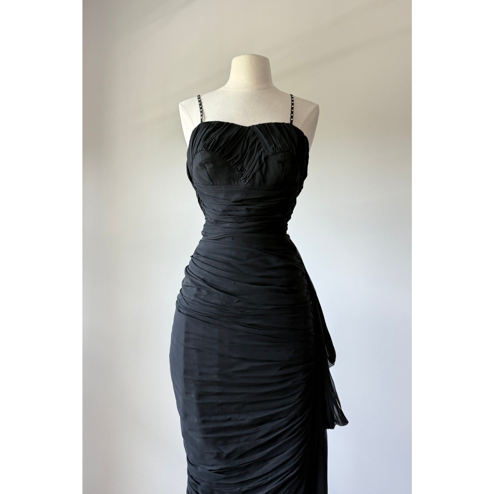 Vintage 1950s Black Chiffon Bombshell Cocktail Wiggle Party Dress XS/S