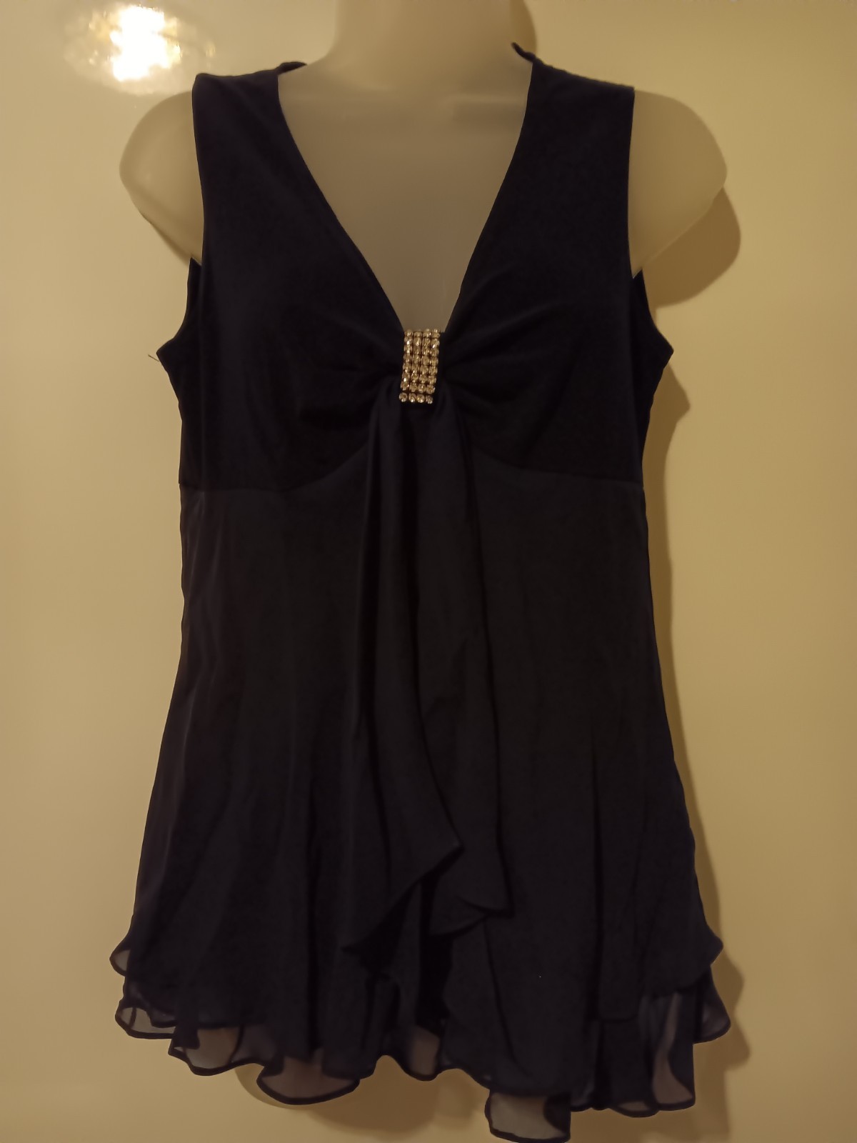 Vintage Onyx Nite Top Black Chiffon Layers Rhinestone Brooch Small EUC Vamp Glam