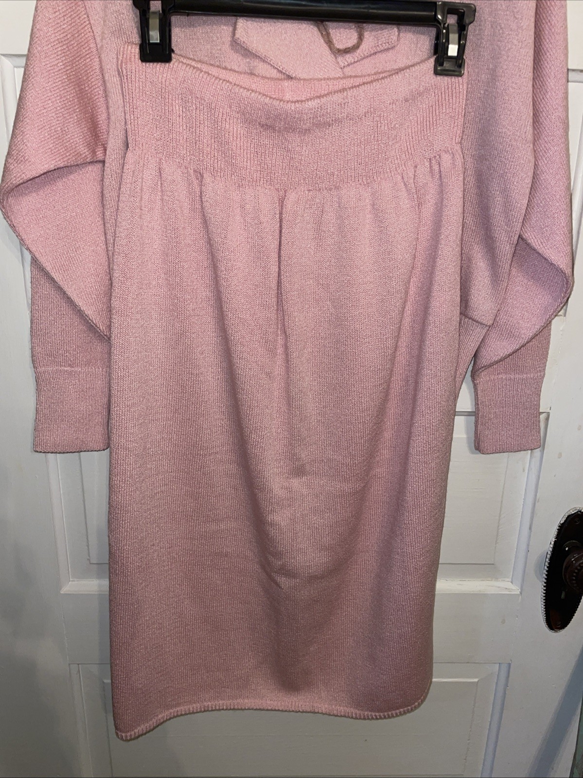 Vintage 2 piece Sweater Set (Skirt & Sweater) Pink Acrylic Buttons Collar 10