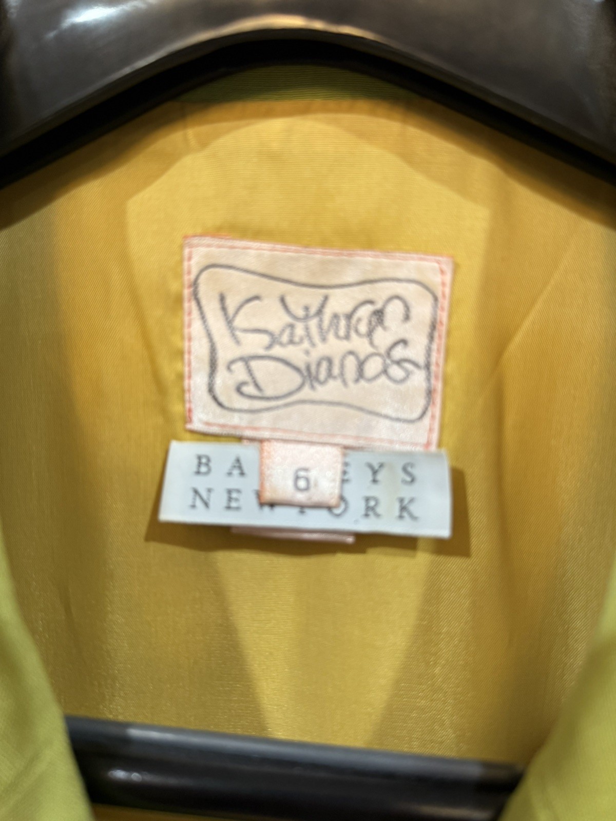 Vintage Kathryn Dianos Lined Single Breasted Jacket Size 6 Lime With Gold Button
