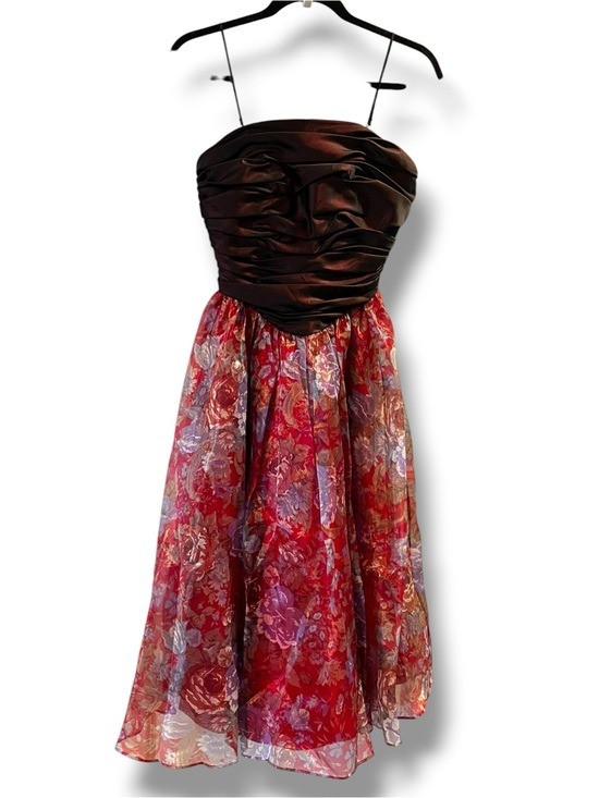 Vintage Merve-Facette Cocktail Dress XS Prom Evening Wedding Red Floral Black