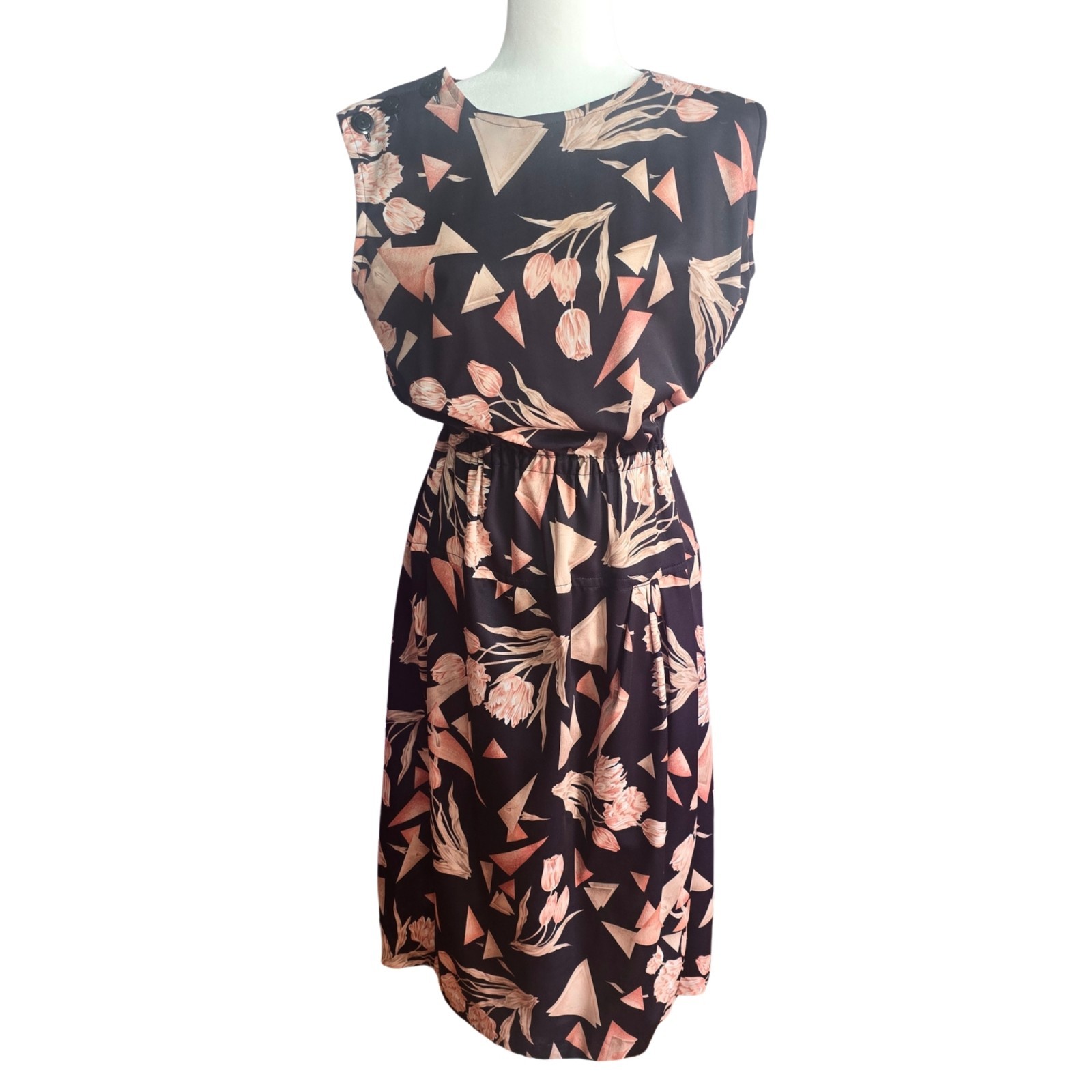 Vintage 1980s Floral Day Dress with Dolman Sleeves and elastic waist (Size M)