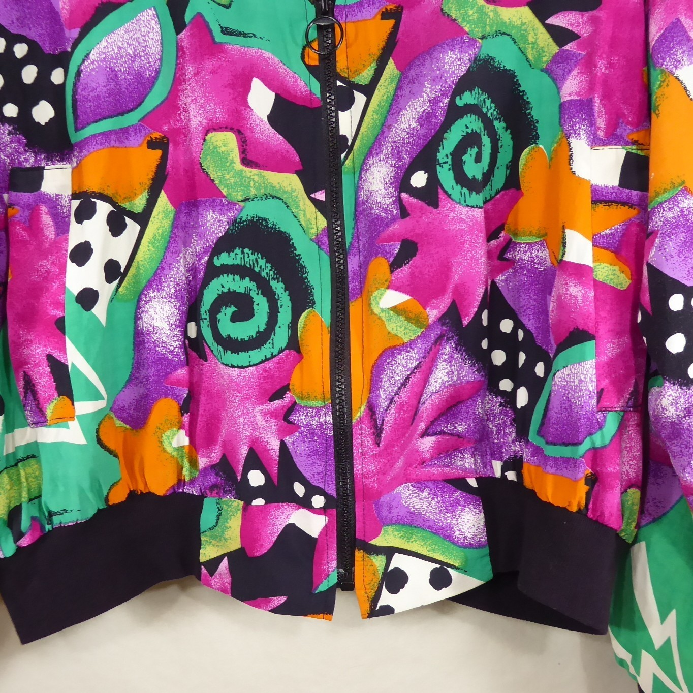 Womens Vintage 80s Caribe Silk Bomber Jacket Pink Green Abstract Geometric M/L