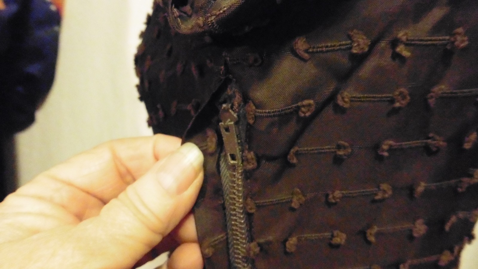 40s Dark Chocolate Brown Drop Waist Tufted Nubby Taffeta Party Dress sz S