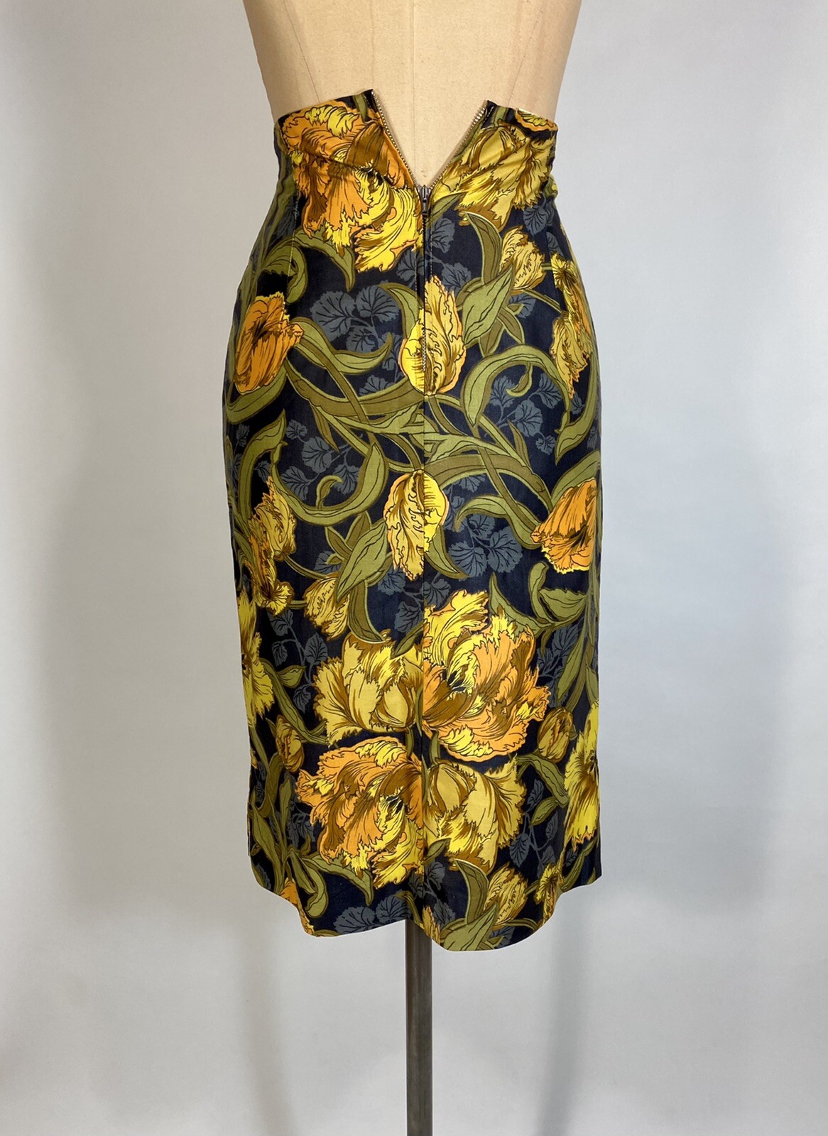 Vintage 1950’s-60’s REVERSIBLE floral/gold color polished cotton pencil skirt XS