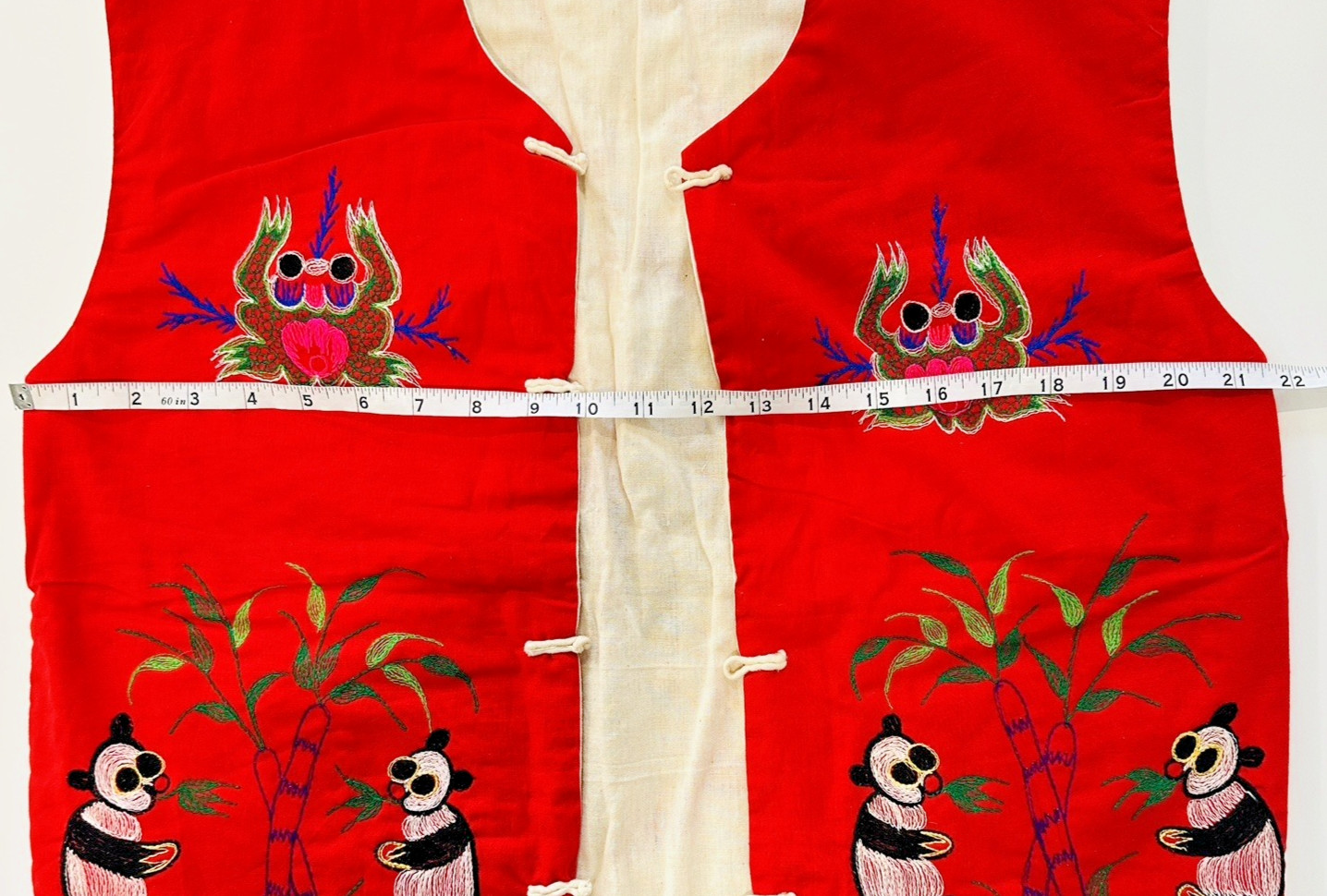 Vintage Embroidered Asian Vest Dragon Panda Frog Chinese Beautiful