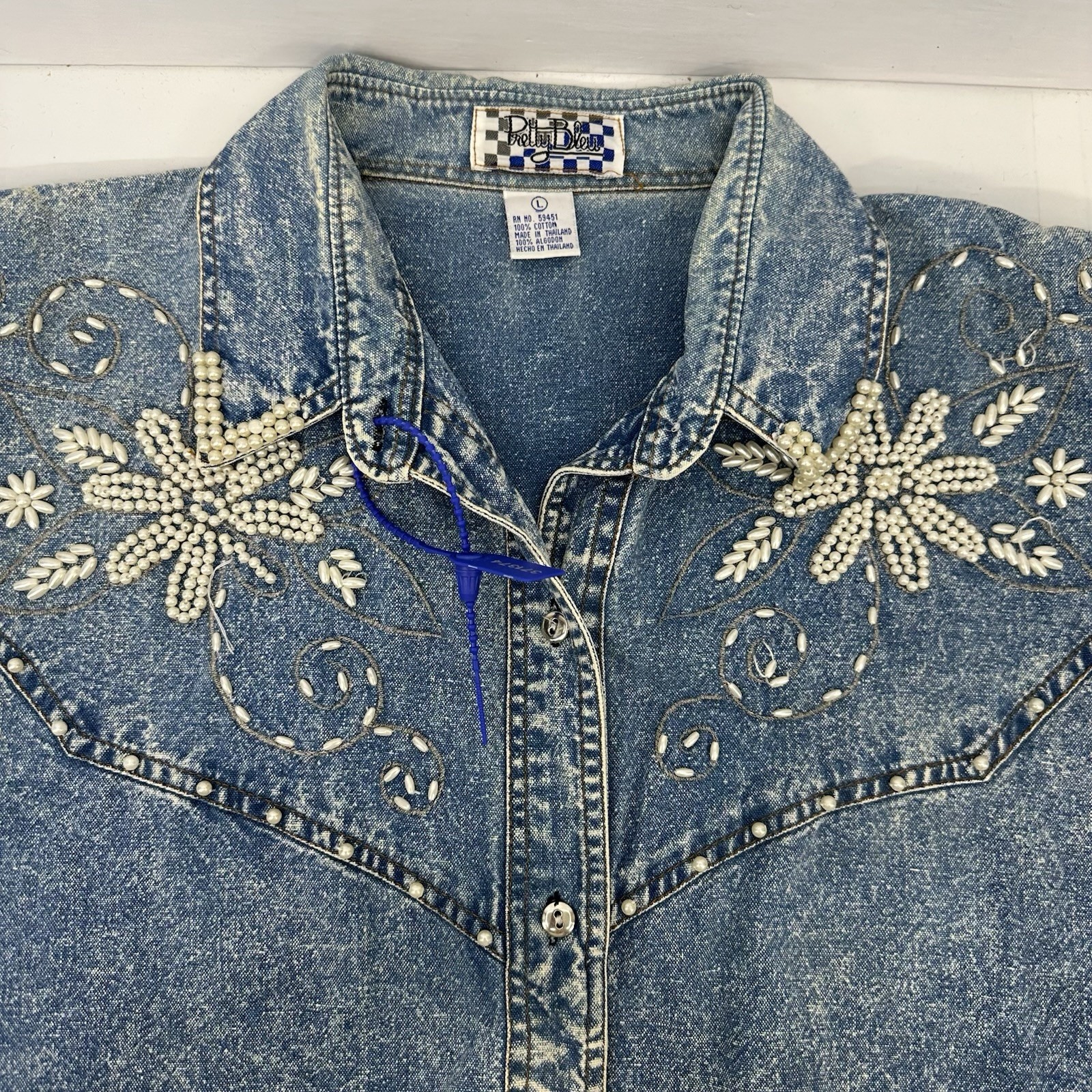 VTG Pretty Bleu Womans Floral Embellished AcidDenim WashWestern RetroTop L READ