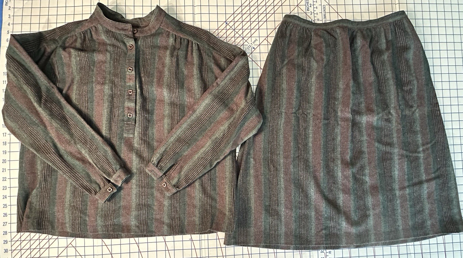 Vintage RARE Pendleton 60s 2 PC 100% Wool Skirt Suit Set Outfit 32IN Waist (M/L)