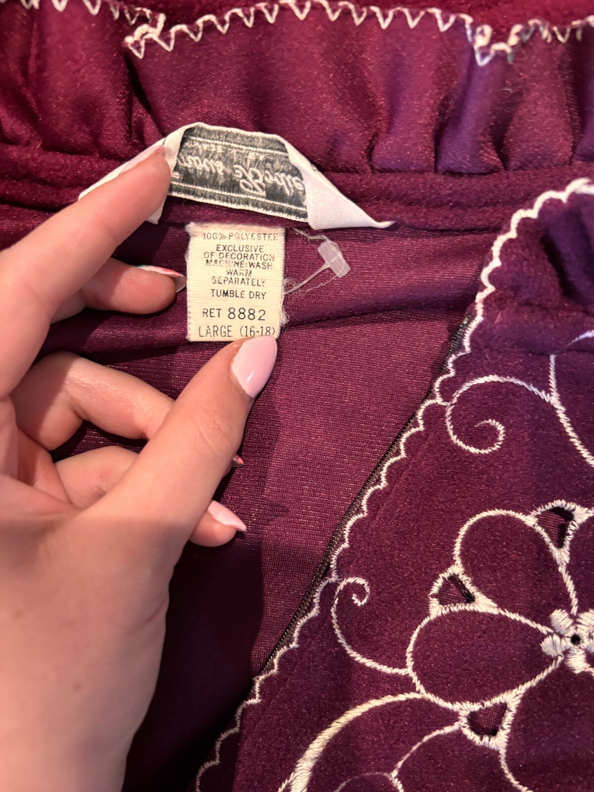 Vintage Purple Velvety Dressing Gown Night Dress Lrg. Sz. 16-18 Grandma Core