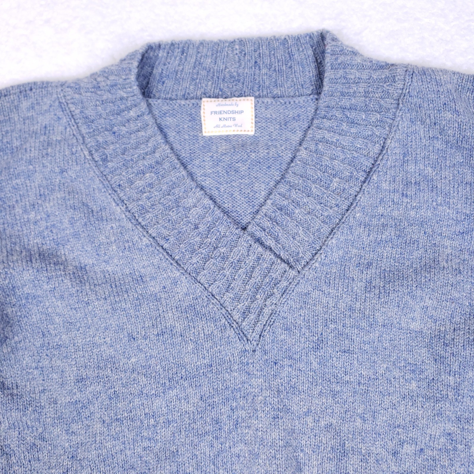 Vintage Friendship Knits Sweater Handmade Maine Wool Blue V-Neck Pullover Sz M