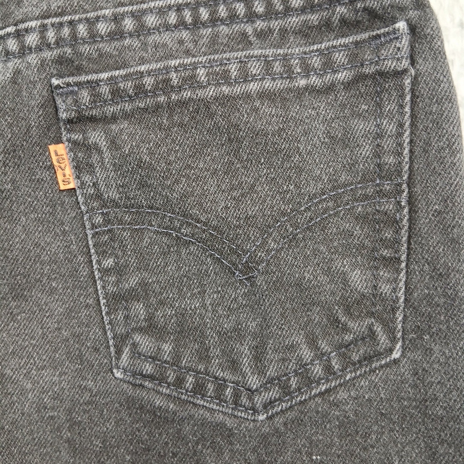 Vintage Levi’s 550 Orange Tab Made in USA Black Jeans Women’s 14 27×27 EUC