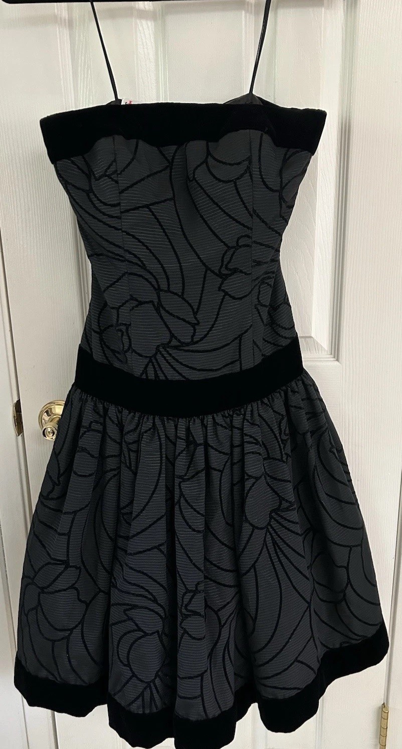 Vintage Adele Simpson Giorgio Beverly Hills Black Cocktail Dress Size 4