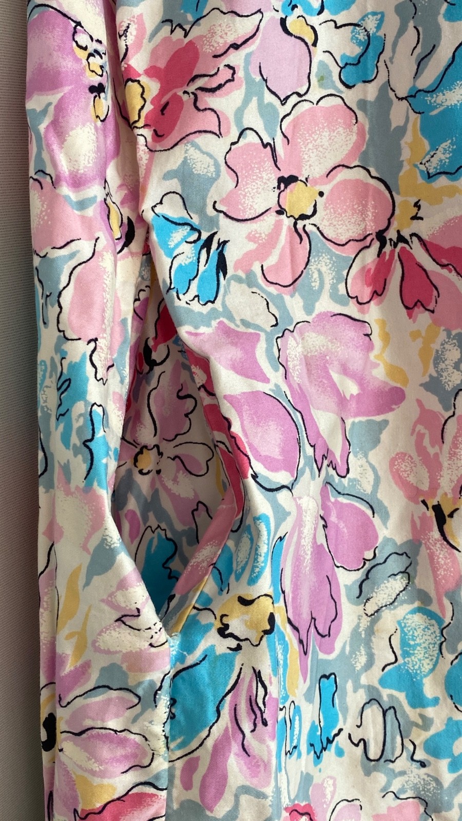 Vintage 1980s pink floral lounge dress muumuu short sleeves tent white cotton