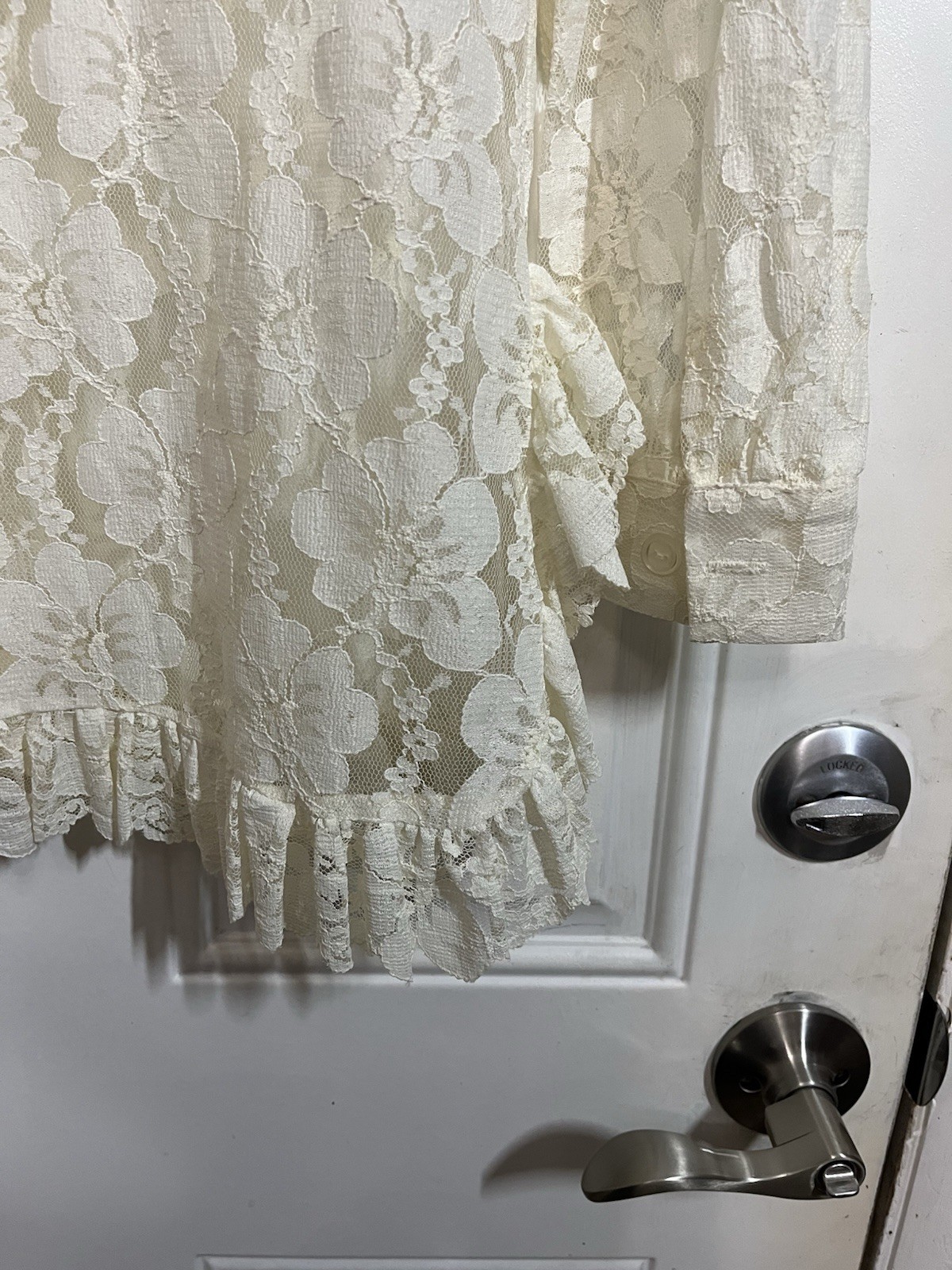 Vintage 1950s Ivory Lace Button Front Blouse Floral Romantic Cottagecore