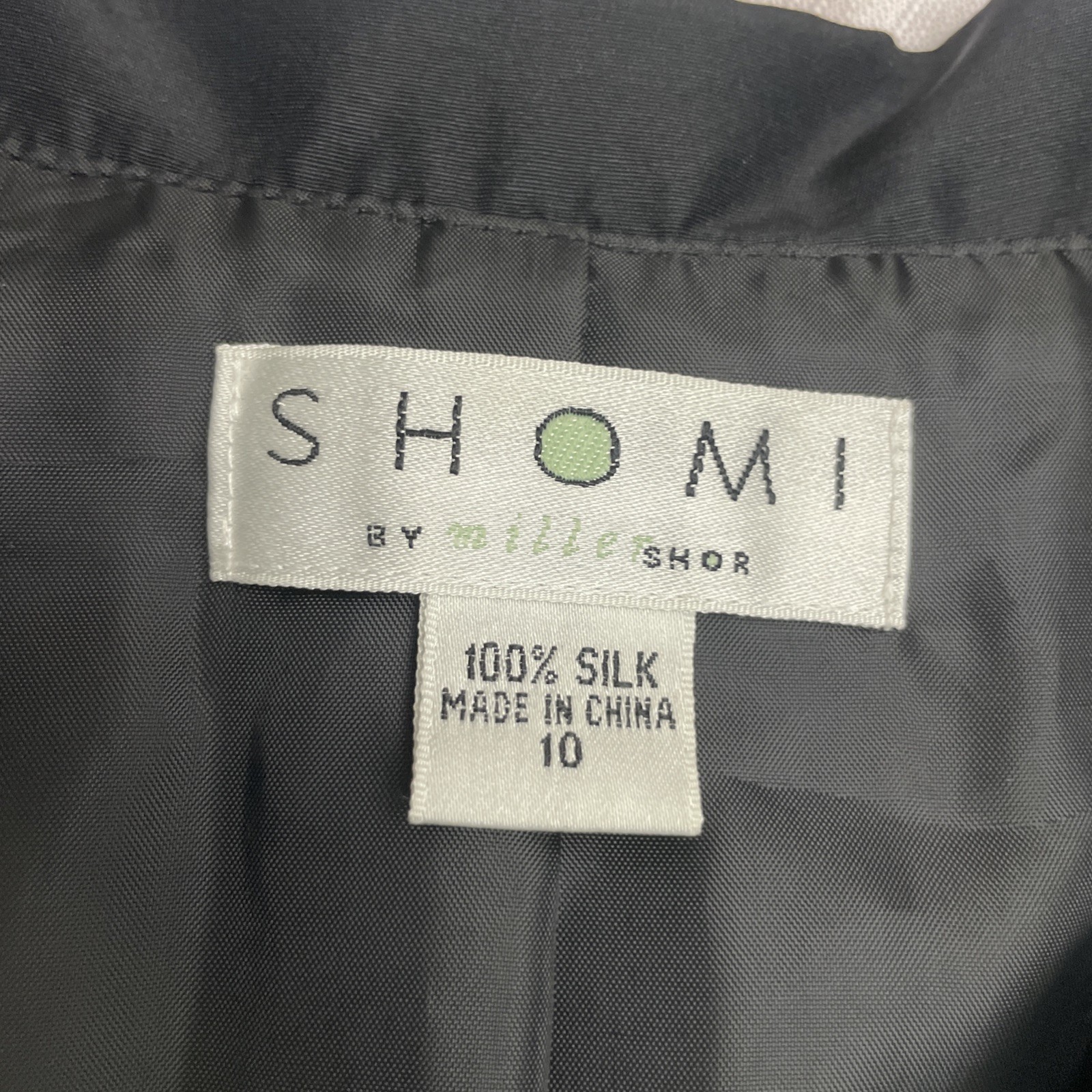 90’s Shomi By Miller Shor 100% Silk Cropped Blazer 10 ( Liner Polyester)