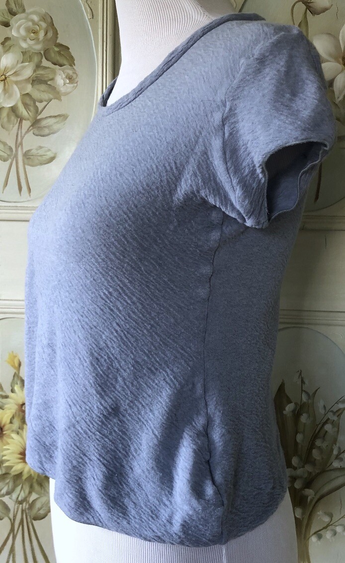 ARMANI COLLEZIONI ITALY CAP SLEEVE WOOL COTTON TOP STRETCH KNIT PALE BLUE 10 EUC