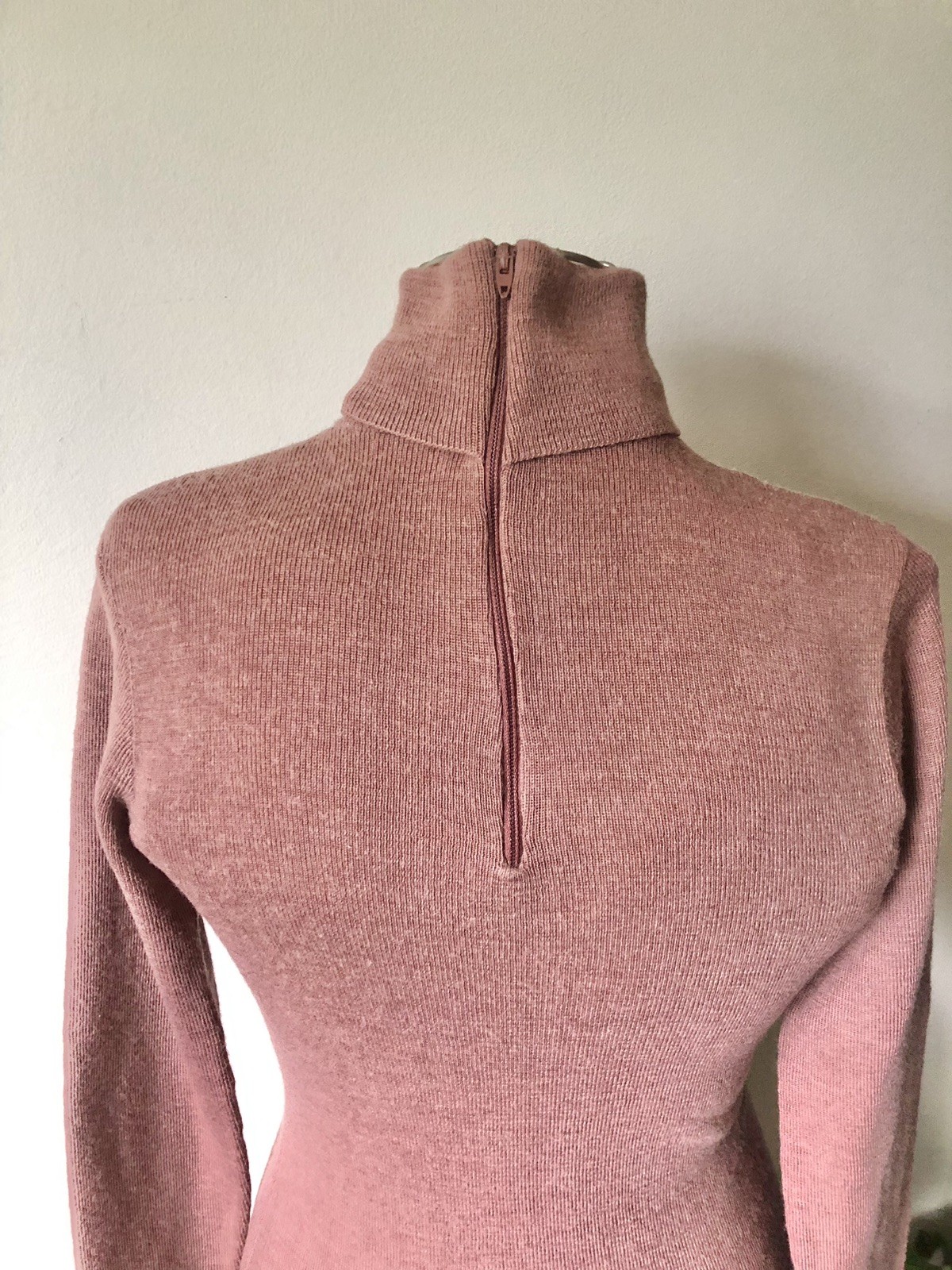 Vintage Dusty Rose Wool Blend Knit Turtleneck