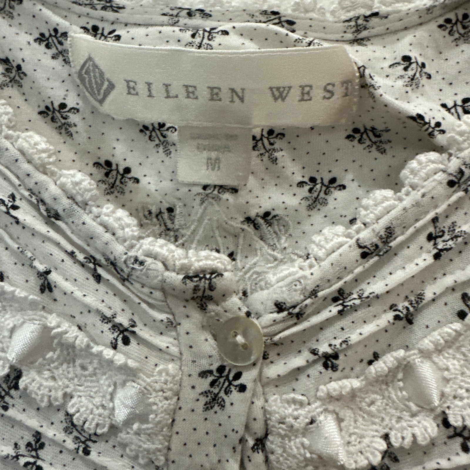 Eileen West Vintage White Black Nightgown Floral Long Granny Cottage Core Medium