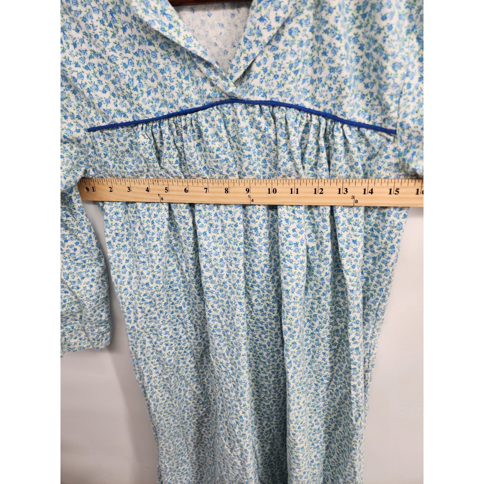Lady Lindsay Vintage Floral Nightgown Blue Cotton Long Sleeve Ruffle Hem Medium