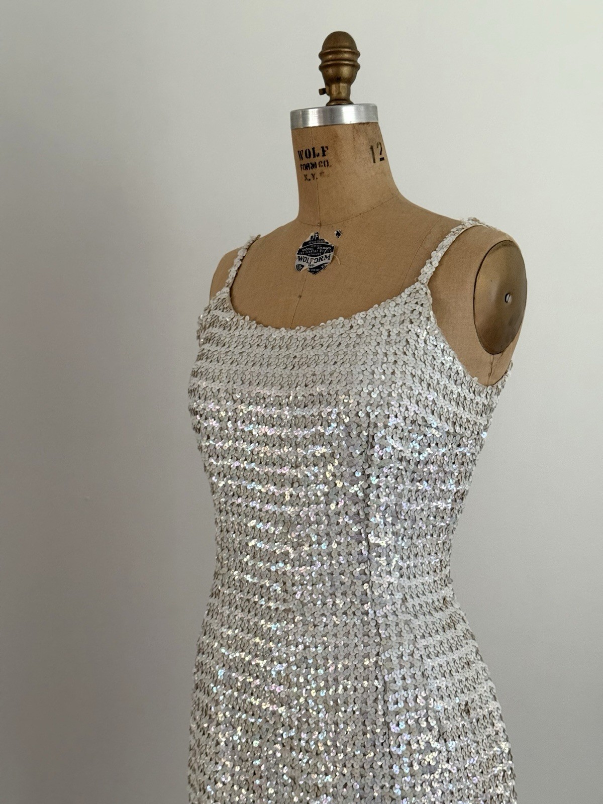 Vintage 1950s/1960s White Sequin Sheath Party Dress Size Medium/Large