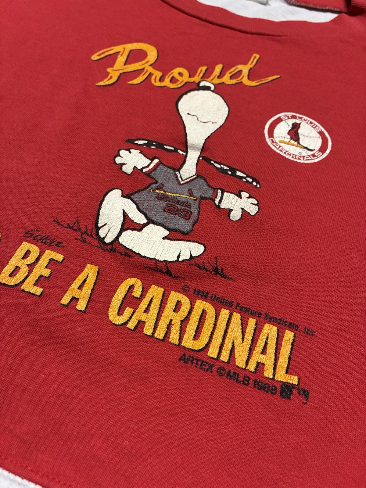 Vintage 1980s Peanuts Snoopy Cardinals Cropped Baseball T-Shirt Artex MLB