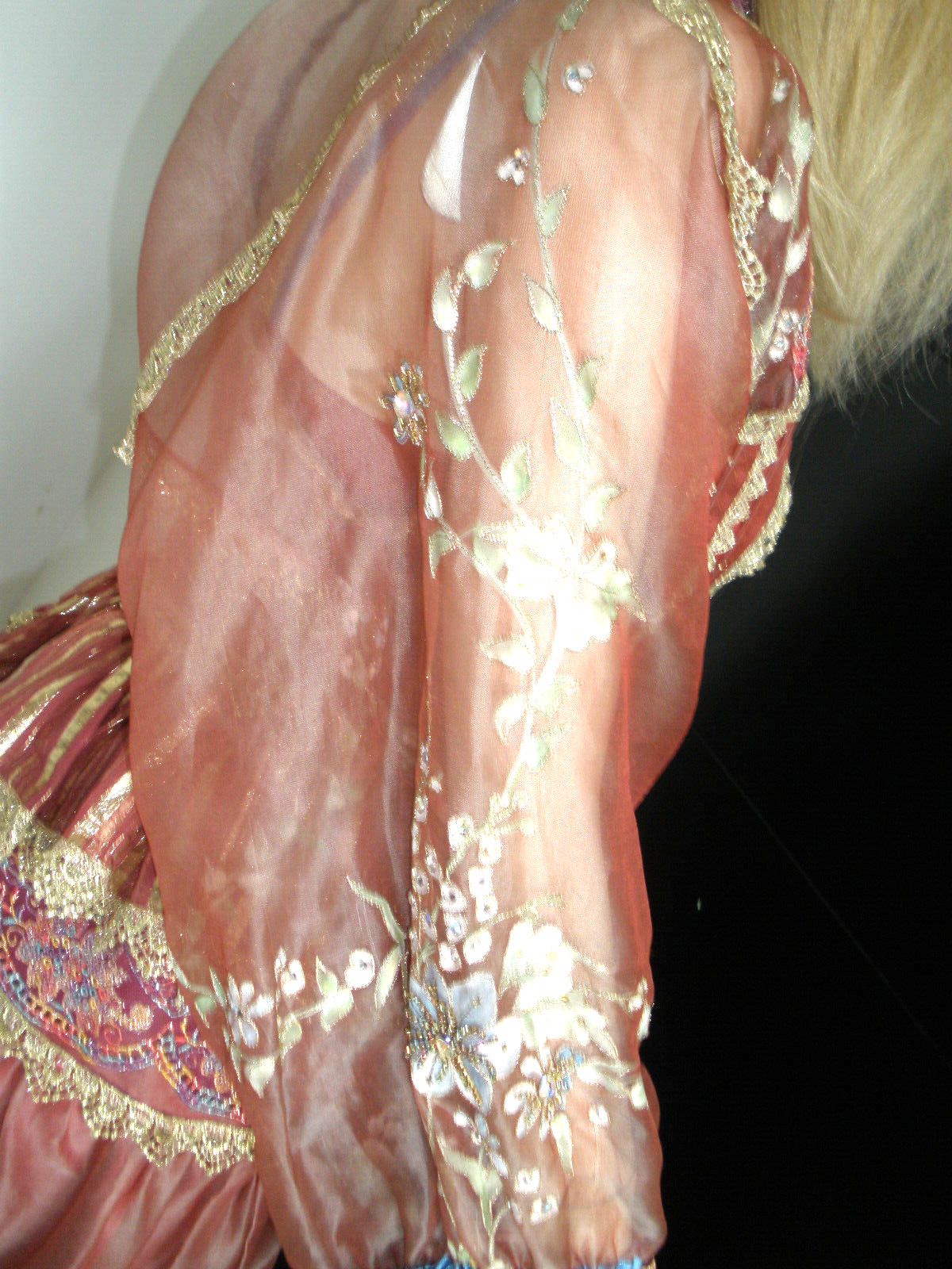 $40K NEVER WORN QUEEN ELIZABETH ROYAL DRESSMAKER SILK PAINTED JEWELED DRESS GOWN