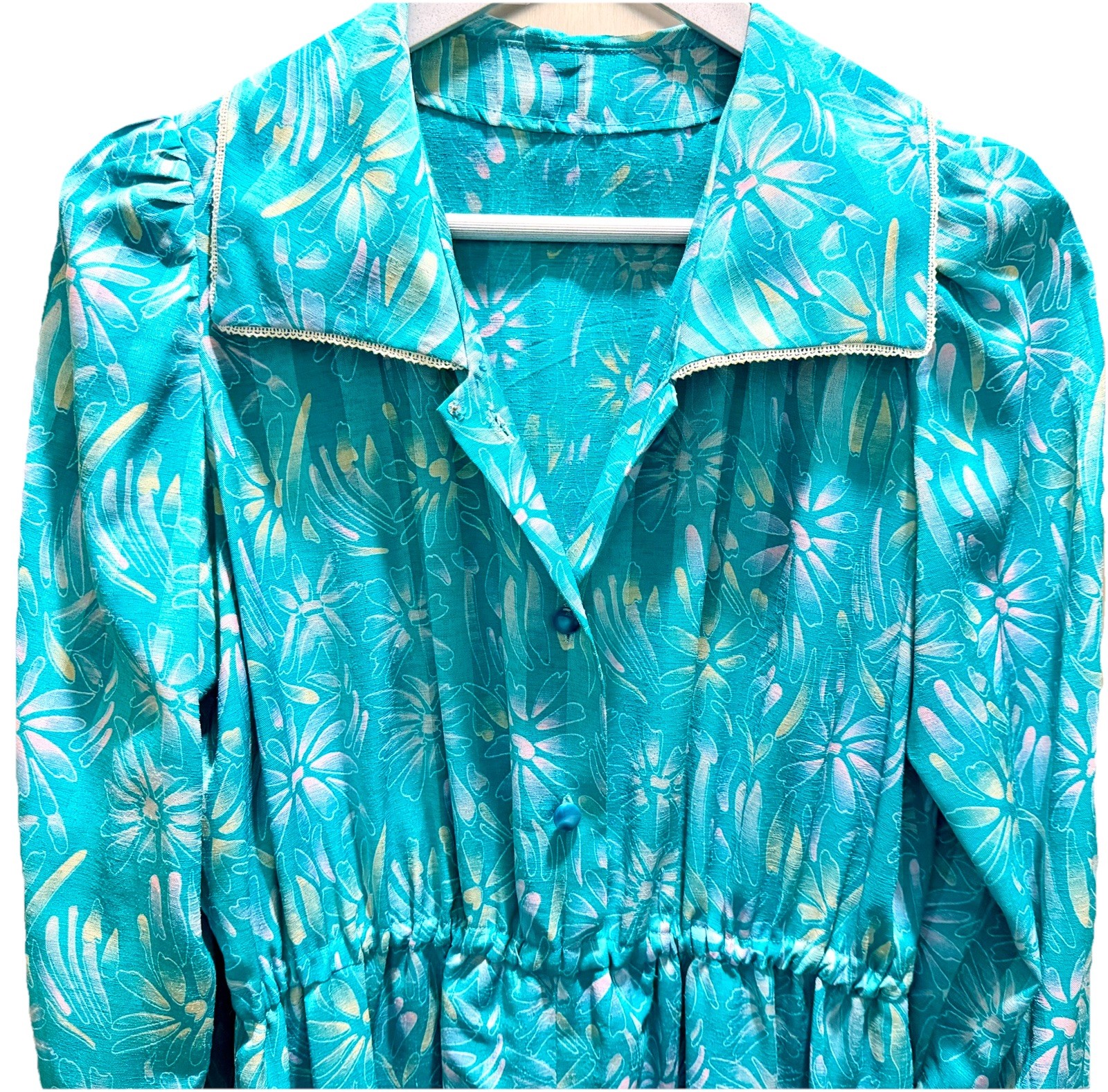 Vintage Retro Housewife 1980’s Dress Cinched Waist Button Down Floral Pattern