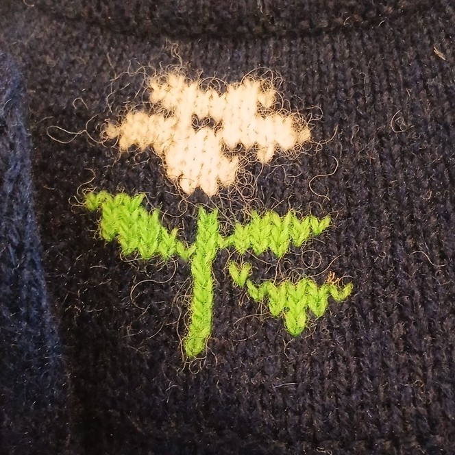 Shetlander Crazy Horse 100% Wool Vintage Sweater with Flowers