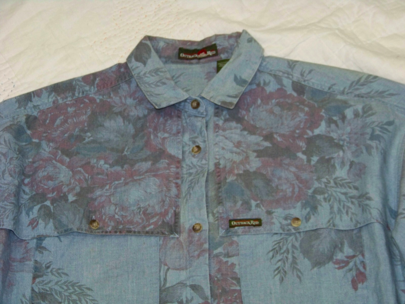 Women’s Vintage Outback Red LS Button Front Shirt – S