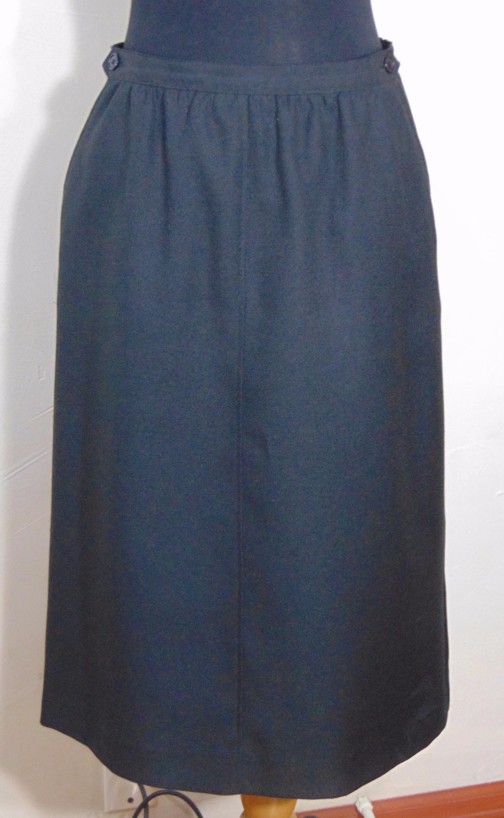 Haberdashery Is Personal Vintage Women’s Black Knee Length A Line Skirt Size 14