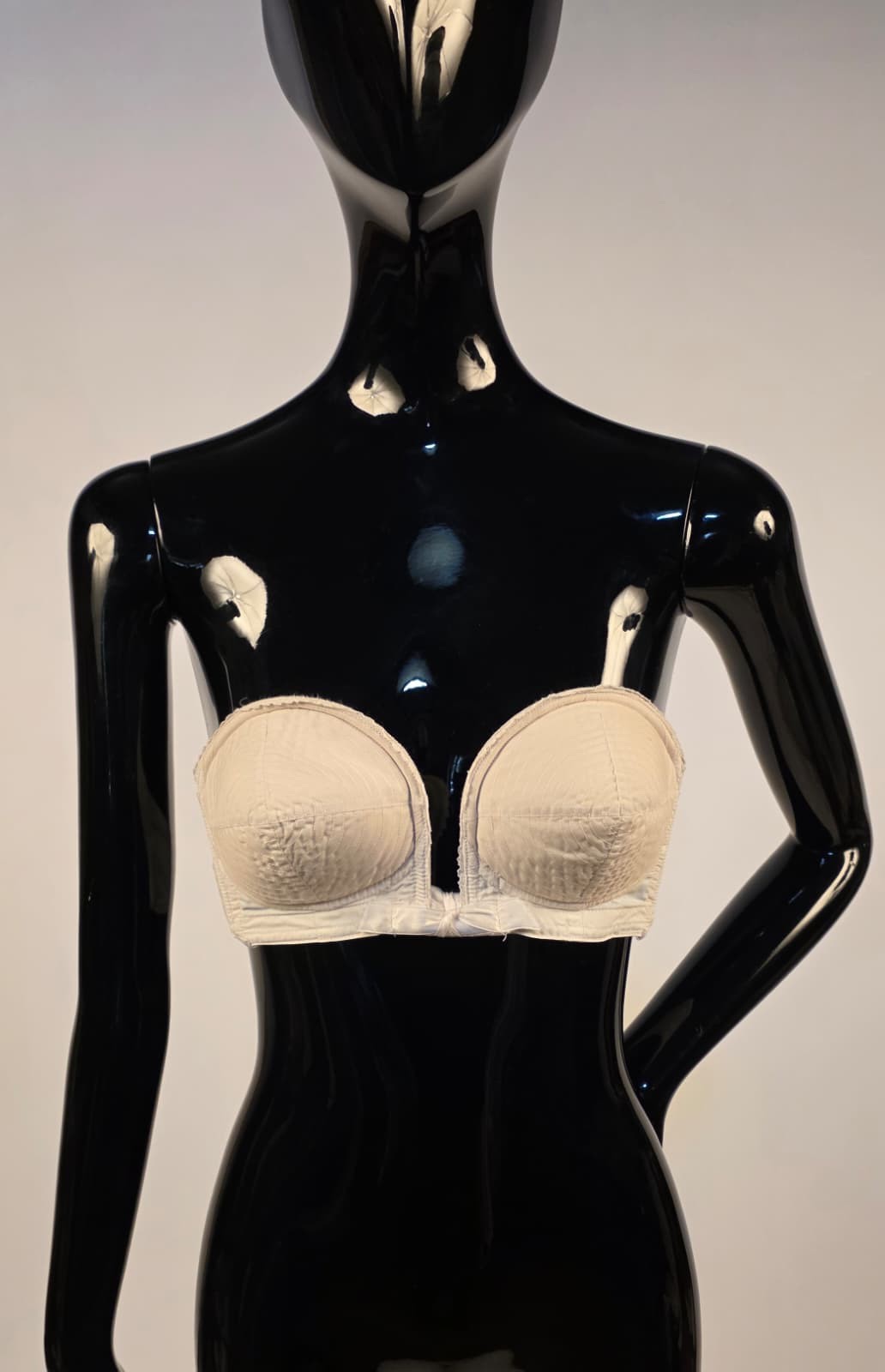 VINTAGE 1950’S PADDED BUSTIER BRA SIZE 34A BY HER SECRET  