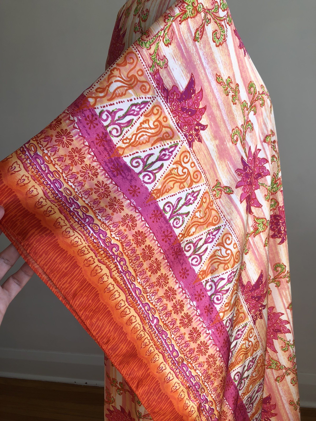 STUNNING VTG BARBIZON Pink & Orange Silky Satin Caftan Dress SZ O/S