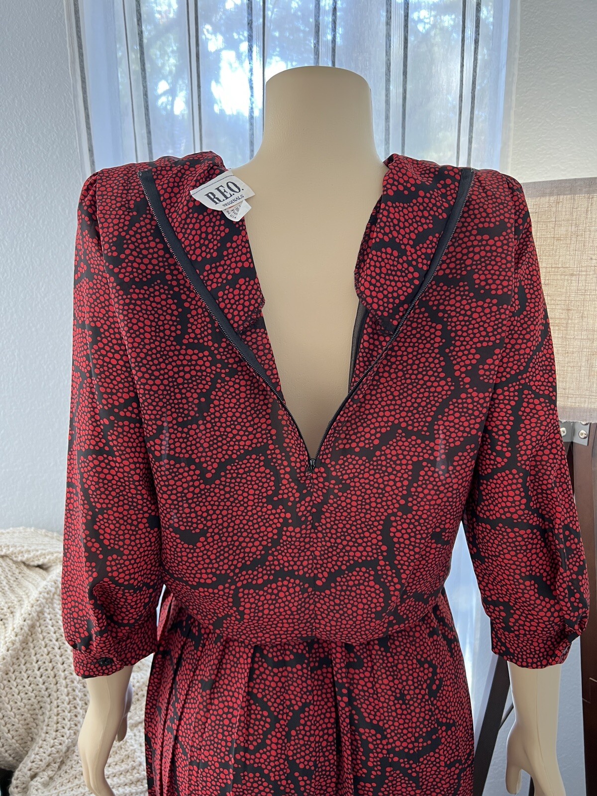 Vintage 80s REO Red Floral Pleated Drop Waist Dress Size 6 Retro ILGWU EUC