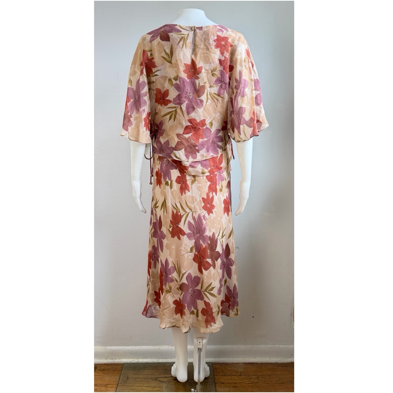 Vintage 100% Silk Floral Skirt Top Set Size XS/Small 6 Two Piece Outfit Batwing