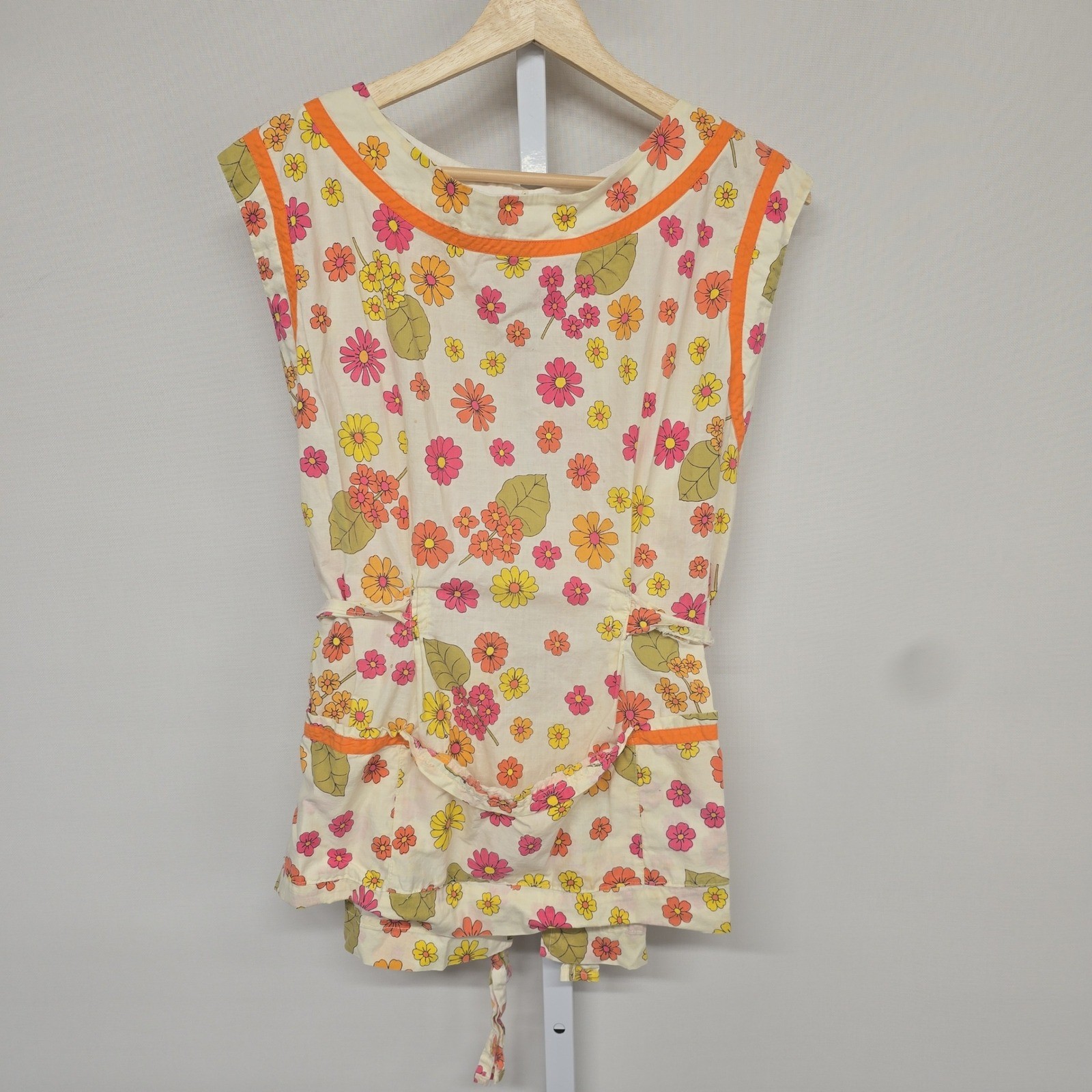Vintage Floral Print Sleeveless Tie Back Top Orange Pink Yellow Mod 60s 70s