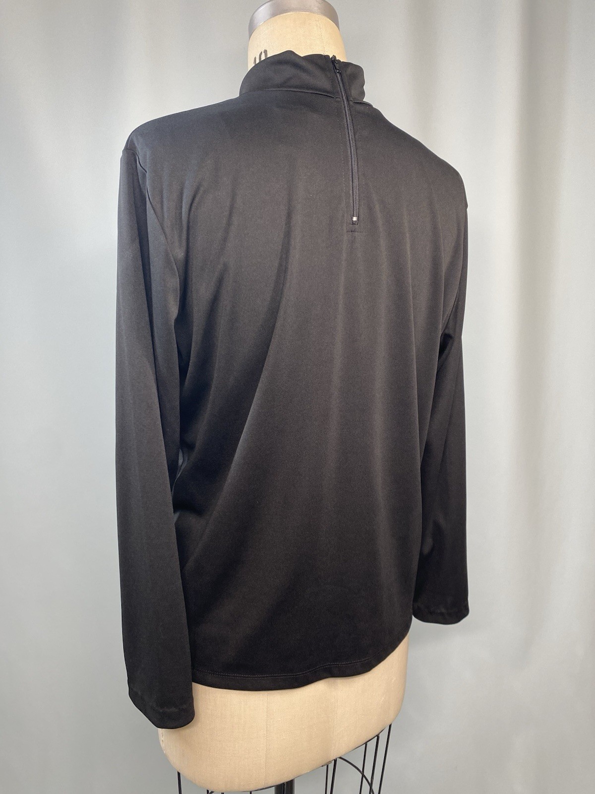 Vintage Women’s Top SIZE LARGE black poly knit VICKI WAYNE turtle neck 80s 90s