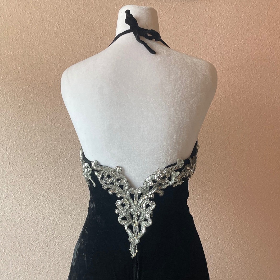 Vintage 80s / 90s Black Velvet Sequined Cocktail Dress